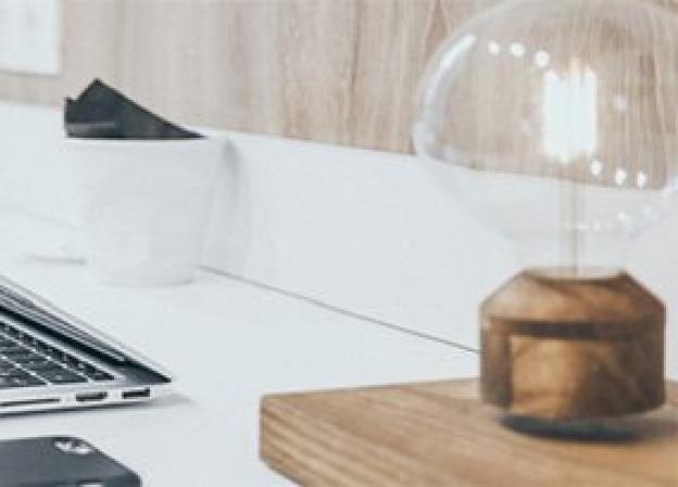 Télétravail : les solutions d'éclairage pour votre bureau