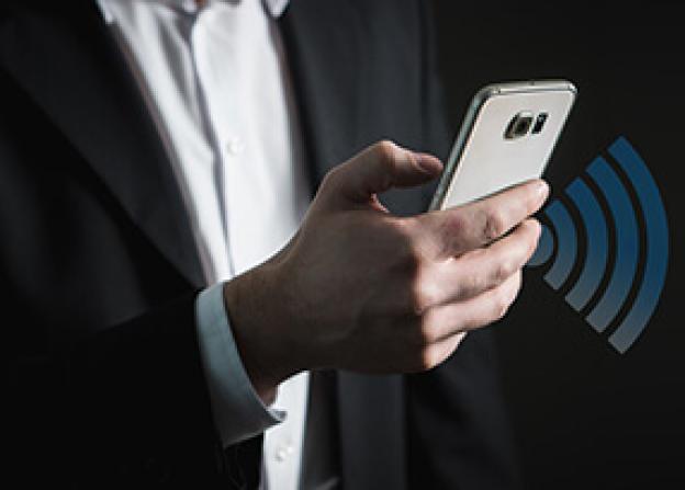 Quels sont les systèmes d'éclairage connecté adaptés aux professionnels ?